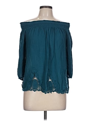 Xhilaration 3/4 Sleeve Blouse (view 1)