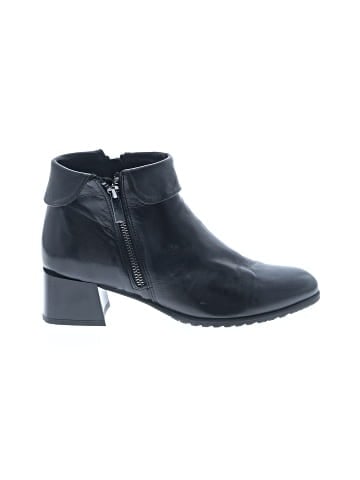 Eric Michael Ankle Boots (view 1)