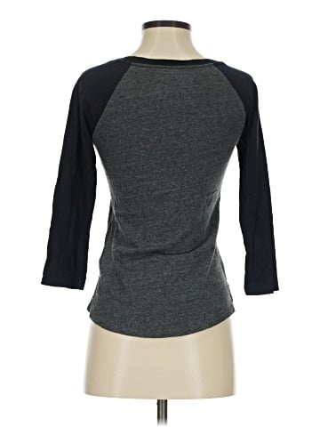 Abercrombie & Fitch 3/4 Sleeve Top (view 2)