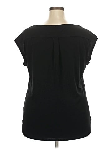 Elle Sleeveless T-Shirt (view 2)