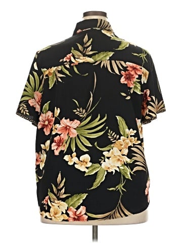 Alfred Dunner Short Sleeve Blouse (view 2)