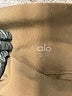 Alo Brown Active Pants Size S - photo 6