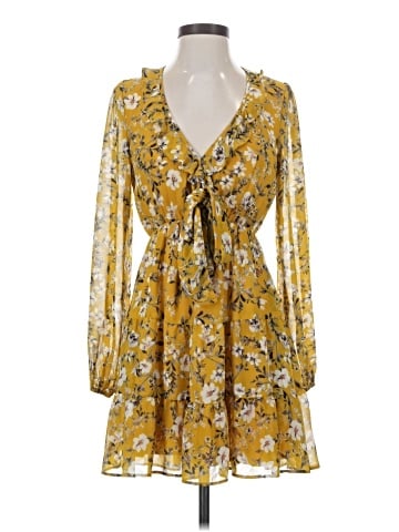 Show Me Your Mumu Casual Dress (view 1)