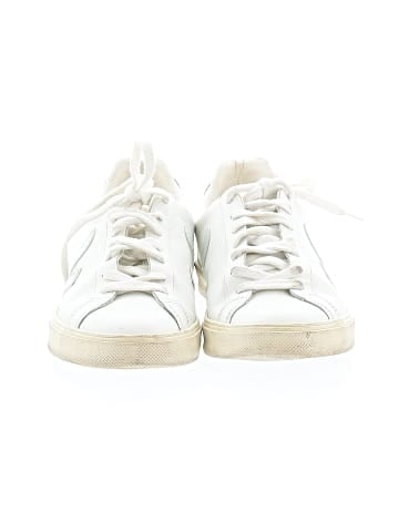 VEJA Sneakers (view 2)