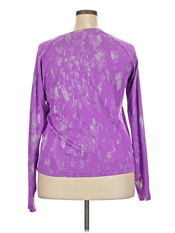 Lululemon Athletica Long Sleeve T-Shirt (view 2)