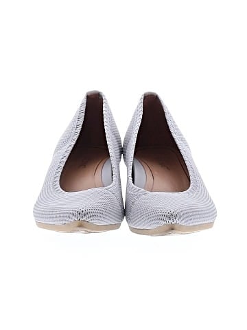 Vionic Flats (view 2)