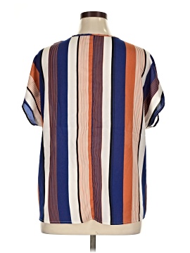 Shein Curve Short Sleeve T-Shirt (view 2)
