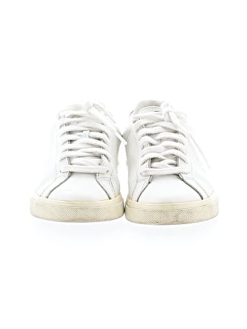 VEJA Sneakers (view 2)