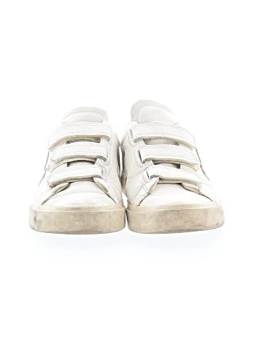 VEJA Sneakers (view 2)