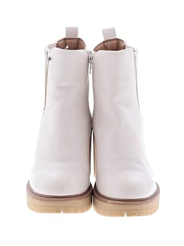 Dolce Vita Ankle Boots (view 2)