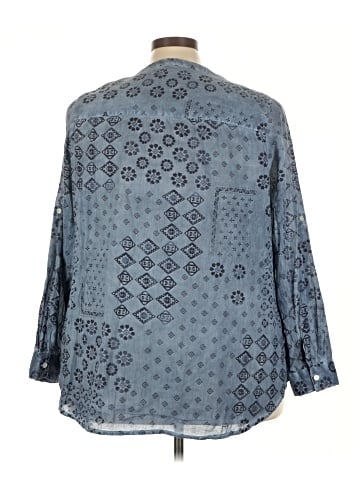 Intro 3/4 Sleeve Blouse (view 2)