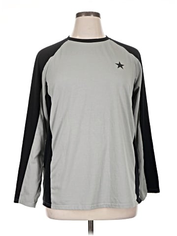 DAZY Long Sleeve T-Shirt (view 1)