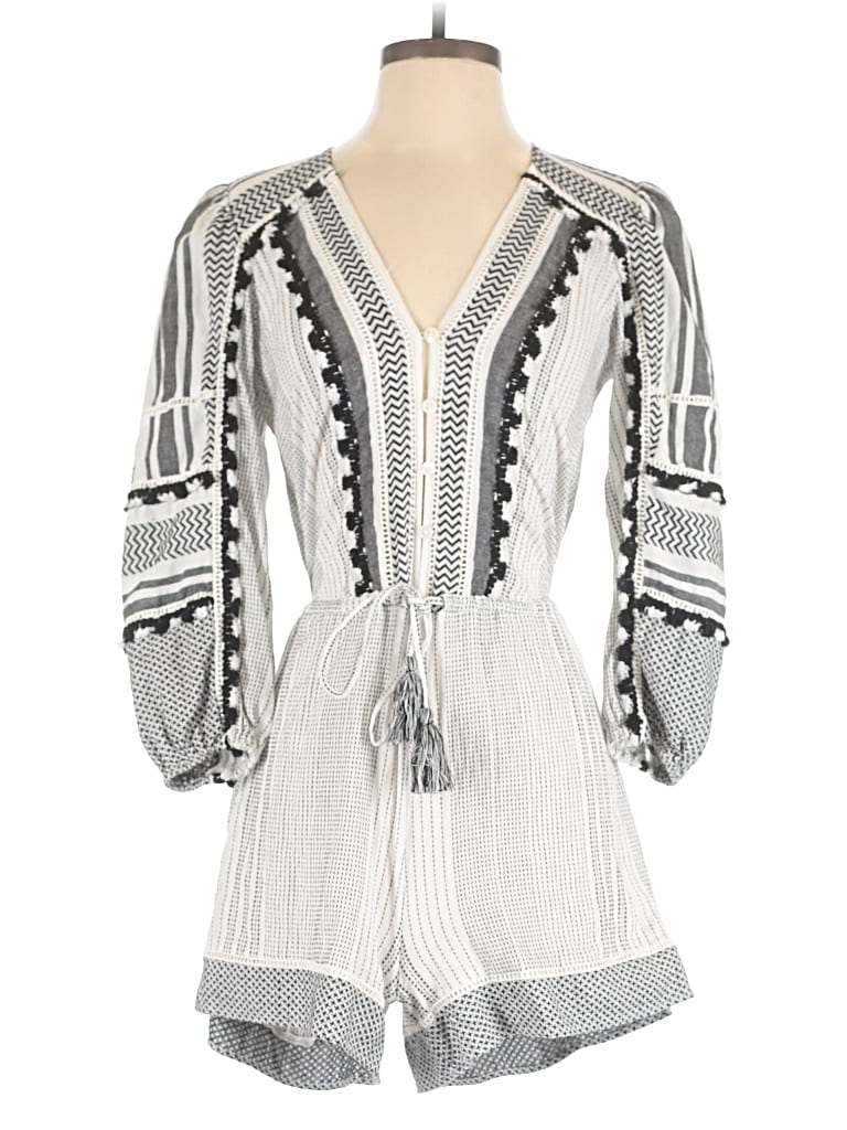 Click to view more detailed imagery on our partner's website Pre-owned Veronica Beard Romper In White