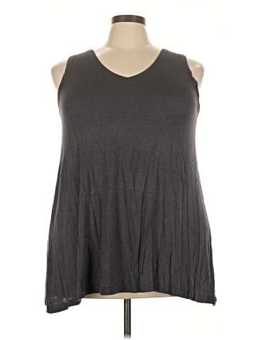 Weekend Suzanne Betro Sleeveless T-Shirt (view 1)