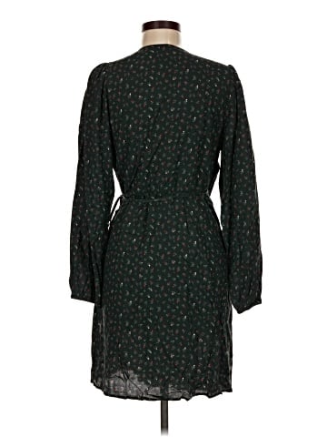 Old Navy Casual Dress (view 2)