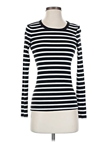 Gap Long Sleeve T-Shirt (view 1)