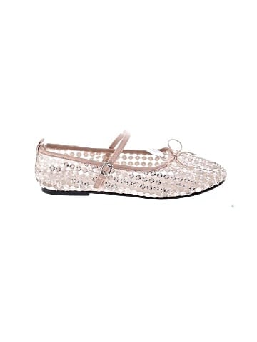 Zara Flats (view 1)