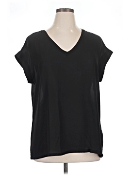 Worthington Short Sleeve Top (view 1)