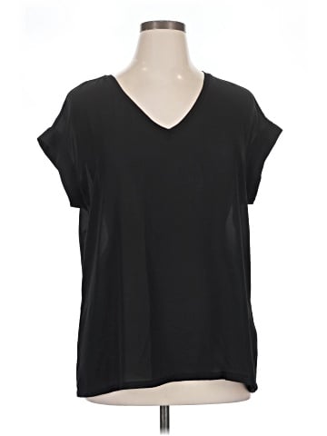 Worthington Short Sleeve Top (view 1)