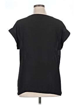 Worthington Short Sleeve Top (view 2)