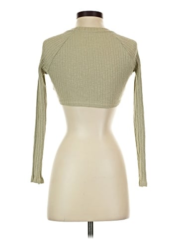 Urban Outfitters 3/4 Sleeve T-Shirt (view 2)