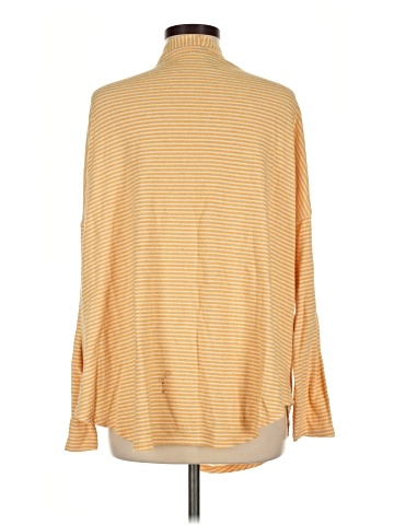 Agnes & Dora Cardigan (view 2)