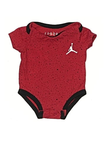Air Jordan Short Sleeve Onesie (view 1)