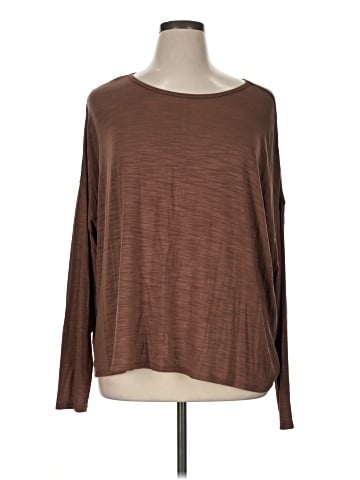 LUXE 3/4 Sleeve T-Shirt (view 1)