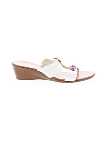 Contesa Wedges (view 1)
