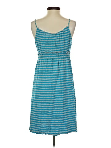 Old Navy Casual Dress (view 2)