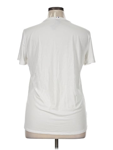 Kit and Ace Short Sleeve T-Shirt (view 2)