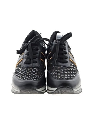 Sabrinas Sneakers (view 2)