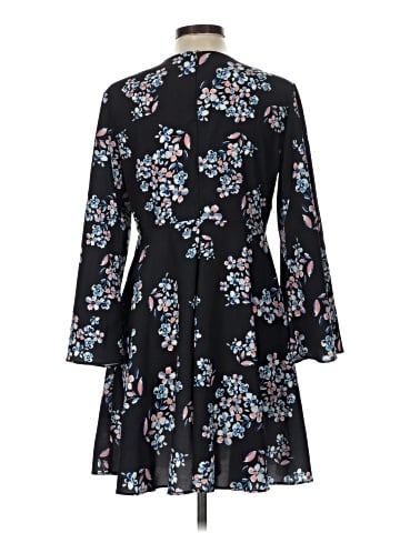 A New York Casual Dress (view 2)