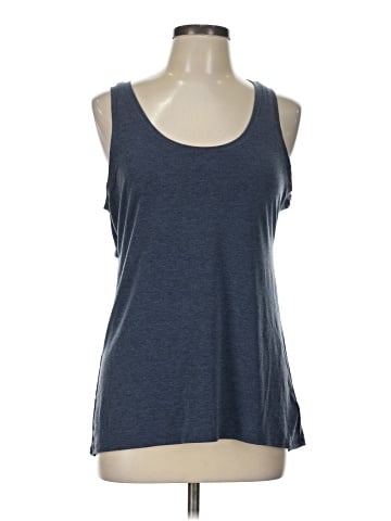 Gap Fit Sleeveless T-Shirt (view 1)