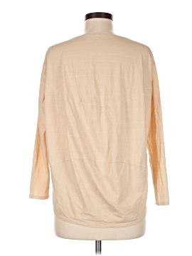 Lululemon Athletica 3/4 Sleeve T-Shirt (view 2)