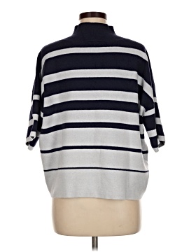 Maeve Poncho (view 2)