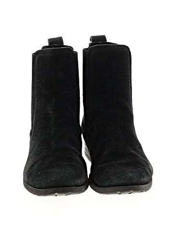 Ugg Australia Ankle Boots (view 2)