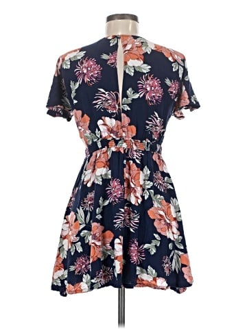 Lulus Casual Dress (view 2)