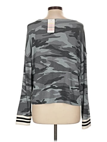 Splendid Pullover Sweater (view 2)
