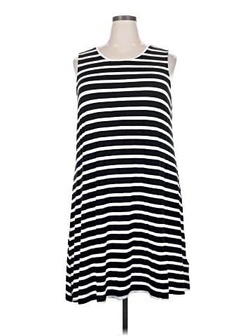 Amazon Essentials Casual Dress (view 1)