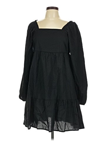 Universal Thread Casual Dress (view 1)