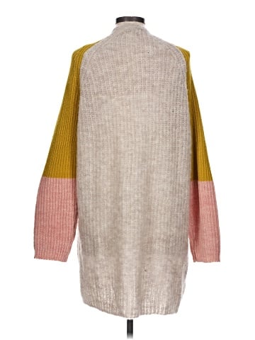 Pepin Cardigan (view 2)