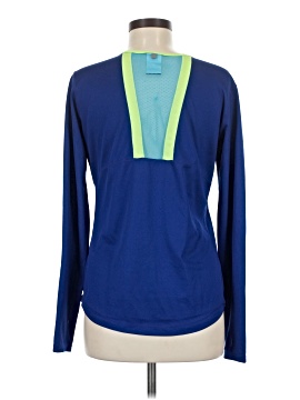 Nike Long Sleeve T-Shirt (view 2)