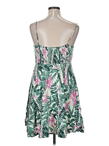Old Navy Casual Dress (view 2)