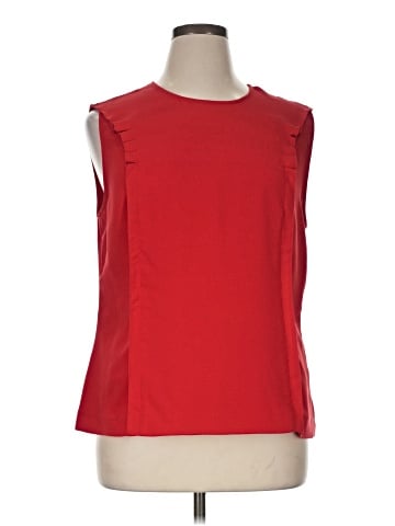 Doncaster Collection Sleeveless Top (view 1)