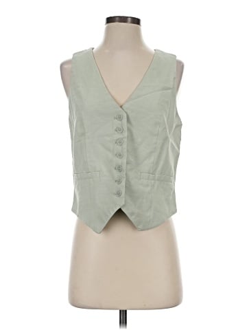 A New Day Sleeveless Button-Down Shirt (view 1)