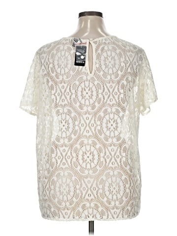 Torrid Short Sleeve Blouse (view 2)