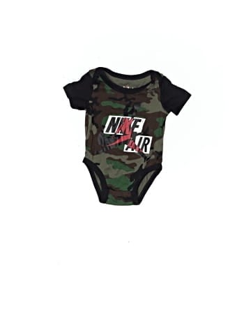 Air Jordan Short Sleeve Onesie (view 1)