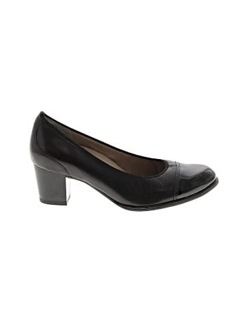 Ara Heels (view 1)