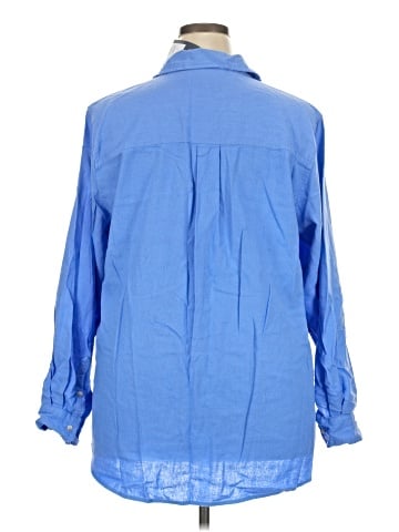 Universal Thread Long Sleeve Button-Down Shirt (view 2)